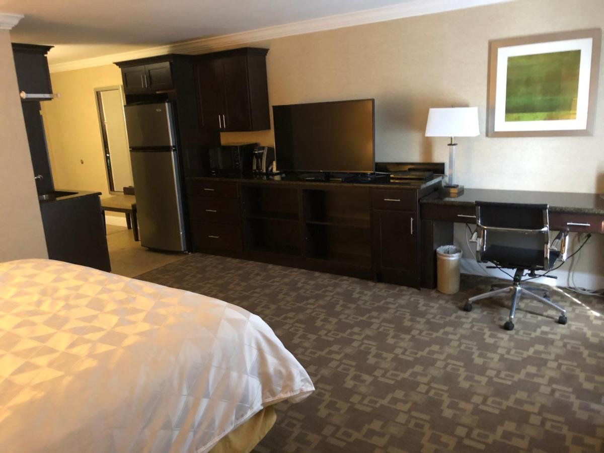 King Suite - Non-Smoking at Holiday Inn Williamsport, an IHG Hotel
