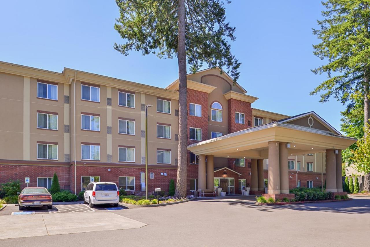 | Holiday Inn Express Hotel & Suites Lacey, an IHG Hotel