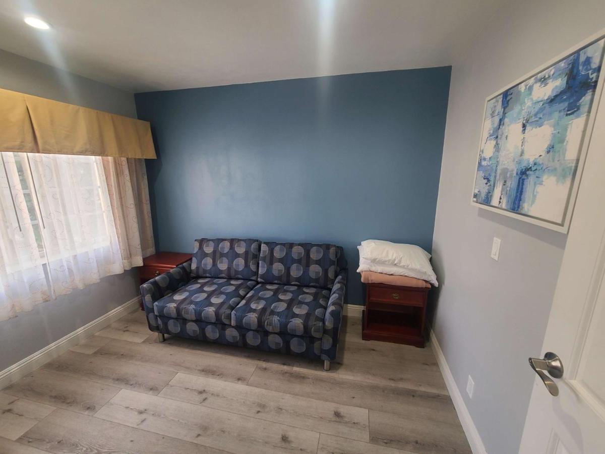 King Room with Sofa Bed - Non-Smoking at Best Western Orange Plaza