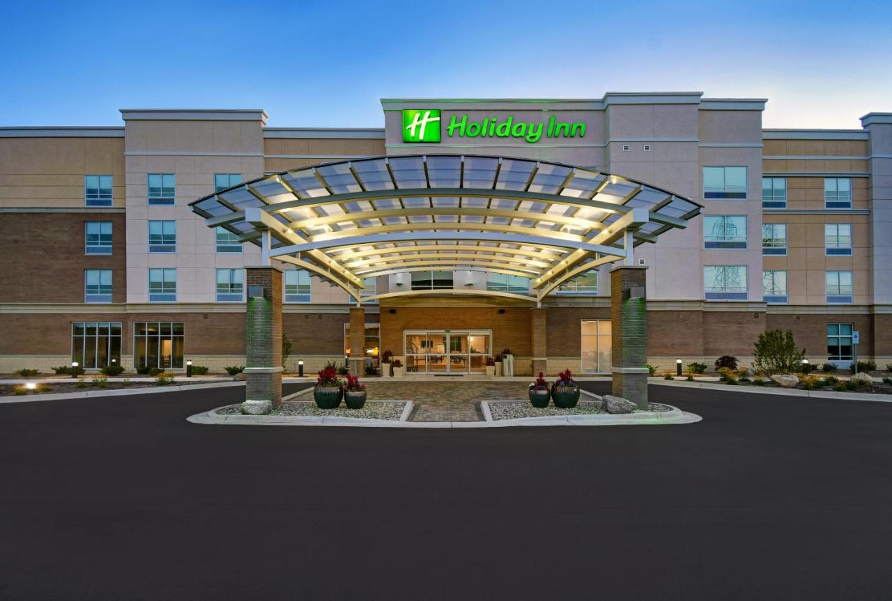  | Holiday Inn Grand Rapids North - Walker, an IHG Hotel