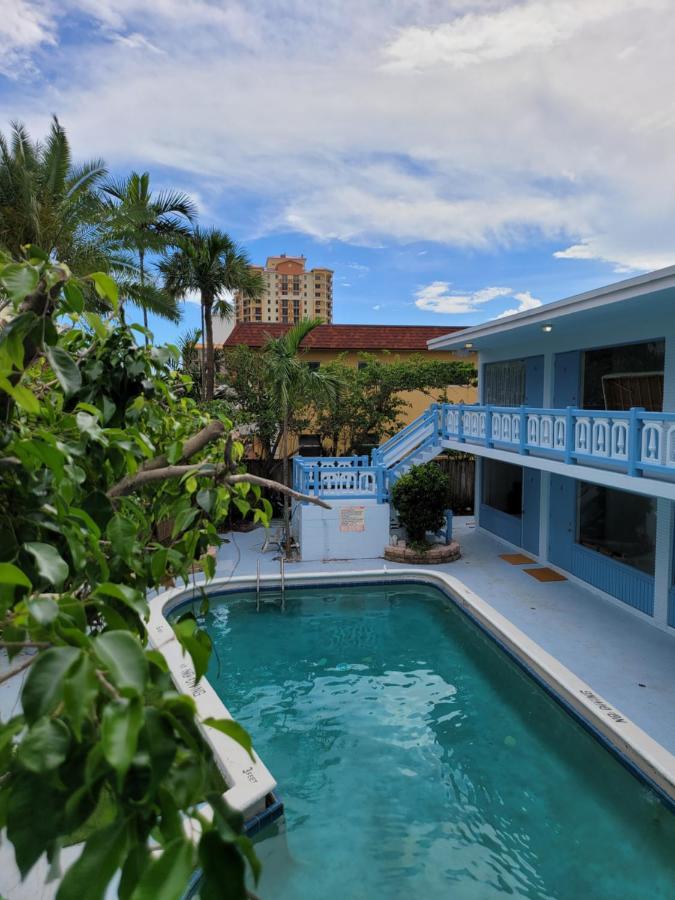  | Hotel Motel Lauderdale Inn
