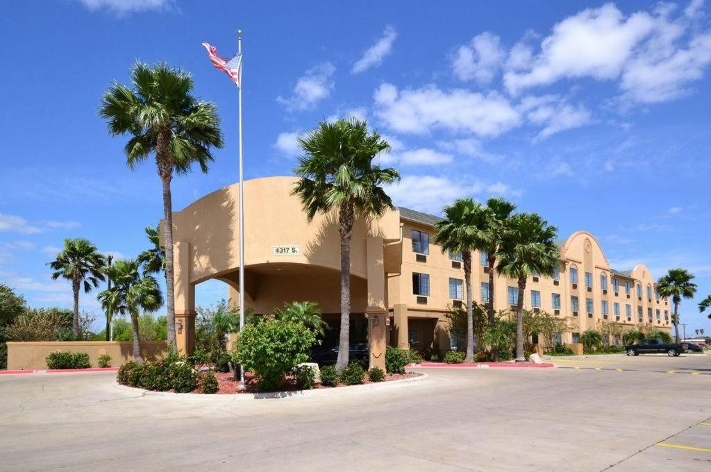 | Best Western Casa Villa Suites
