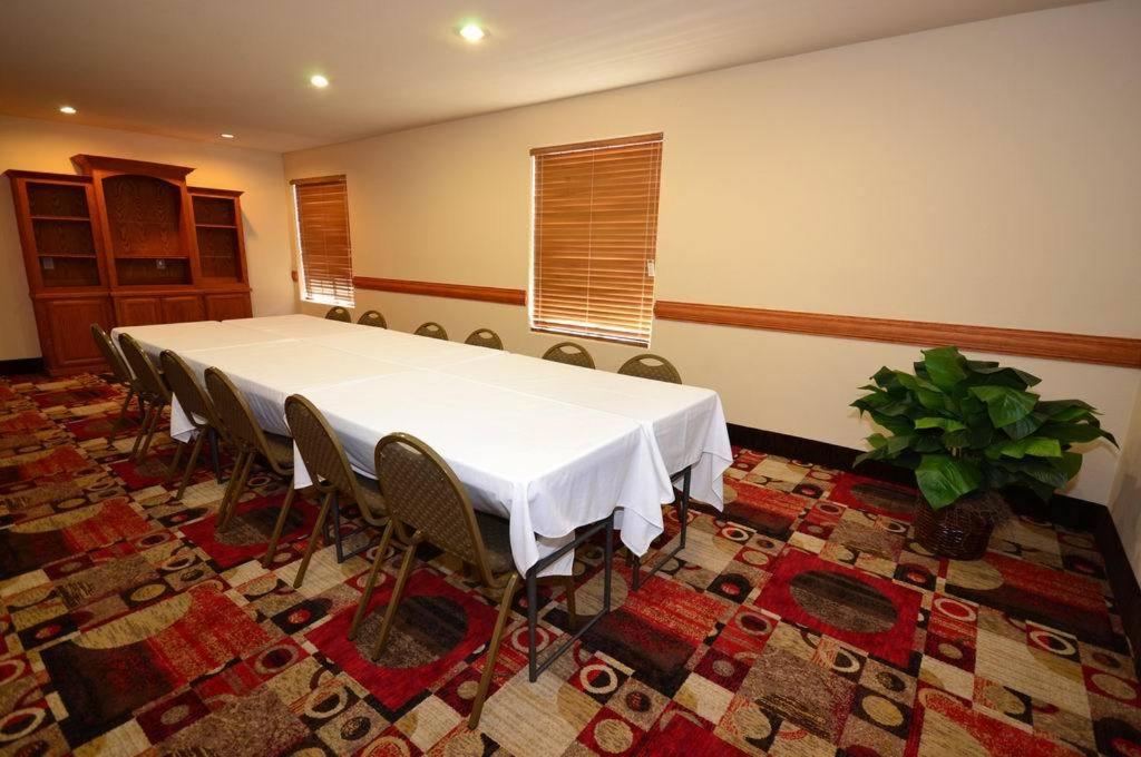 | Best Western Casa Villa Suites