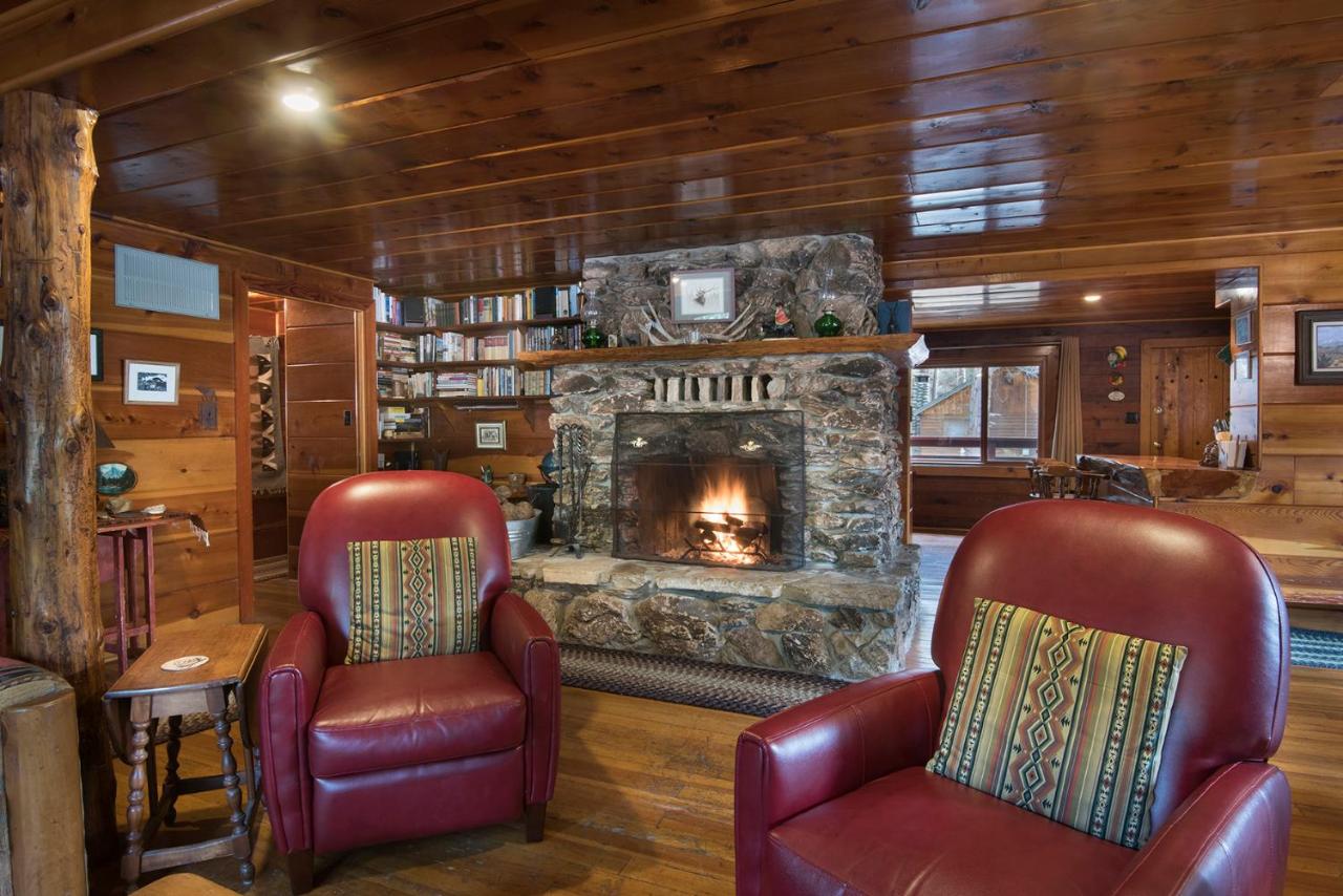 | 37 Wapiti