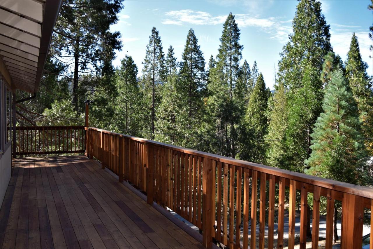 | 11B Sequoia House