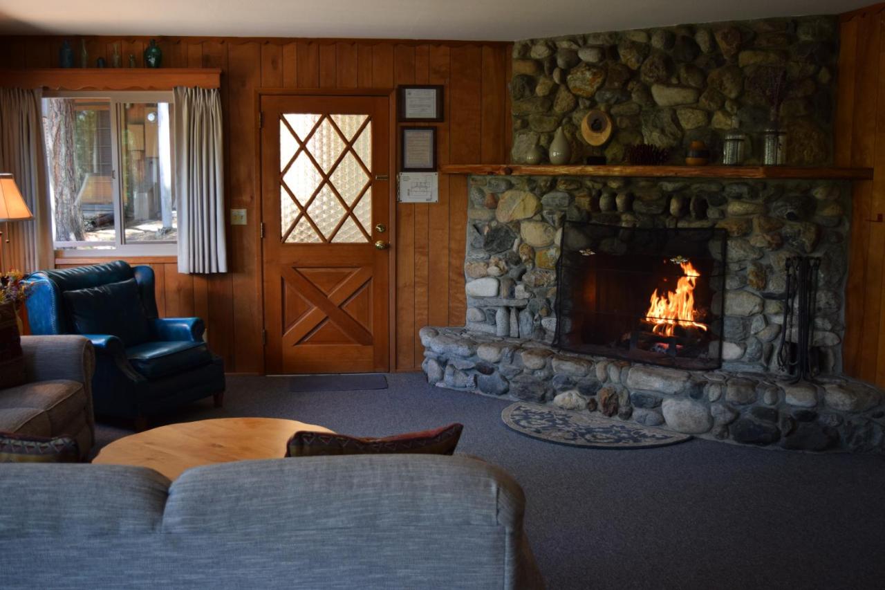 | 11B Sequoia House