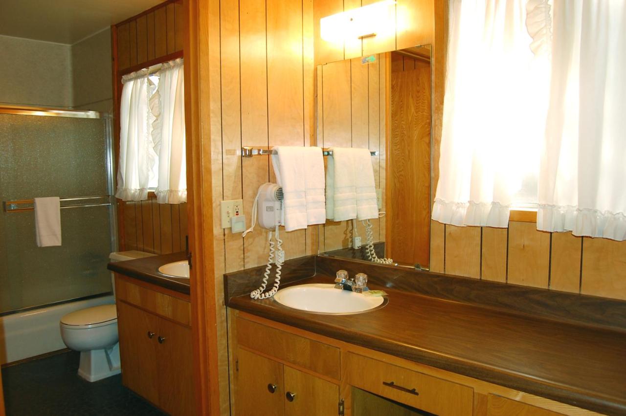 | 84 Hastings Hideaway