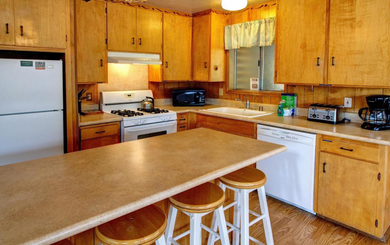 | 17A Longview