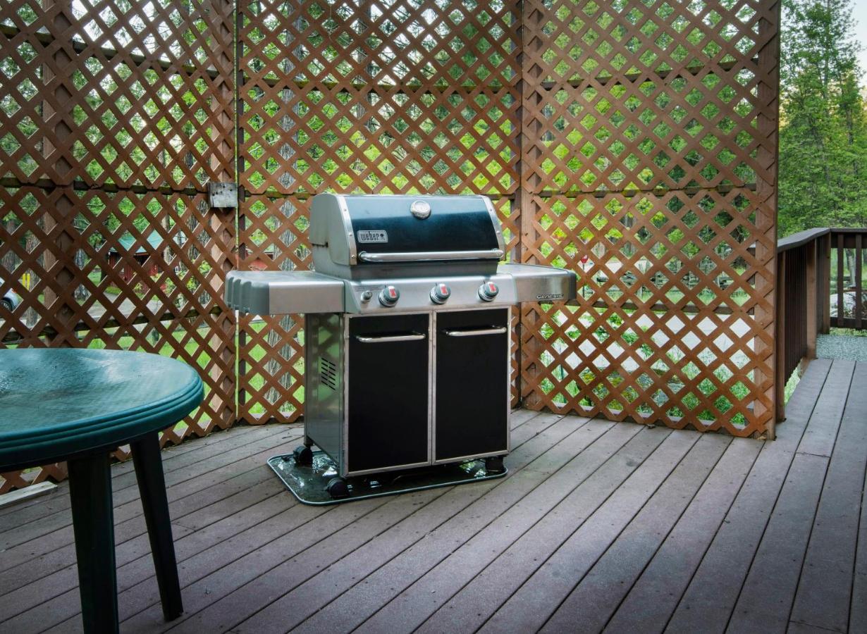 | 2A The Terry Cabin