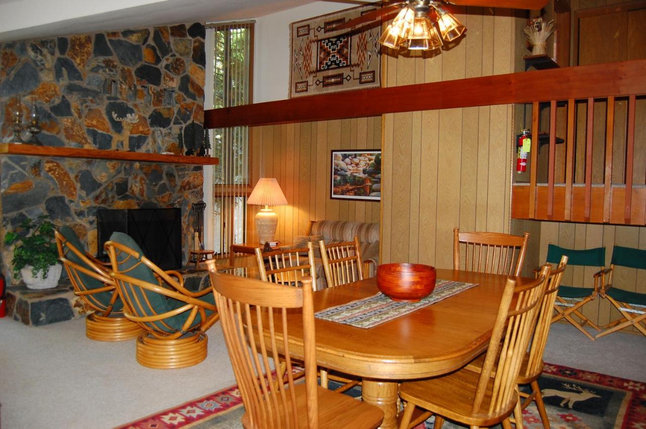 | 18A Pohono Pines