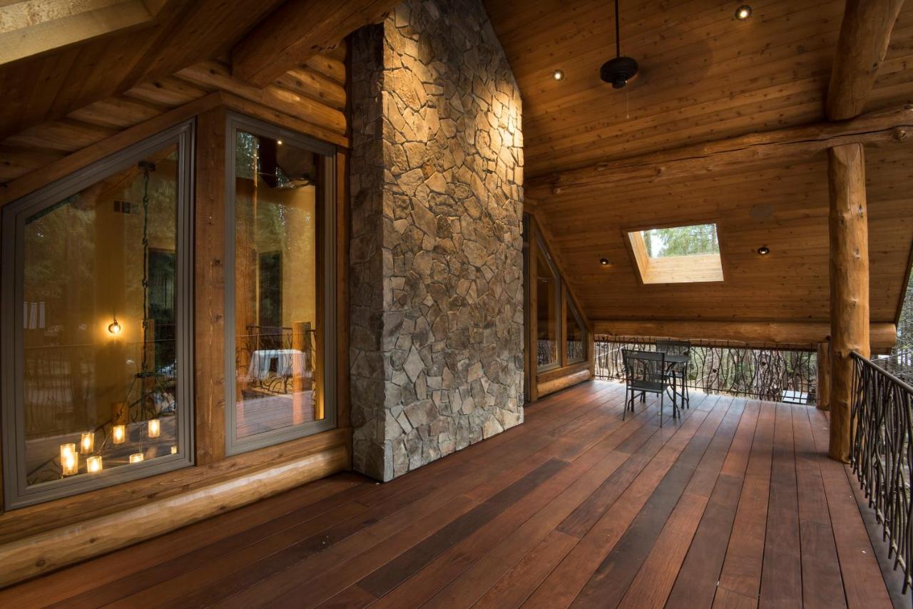 | 1R Rustic Retreat