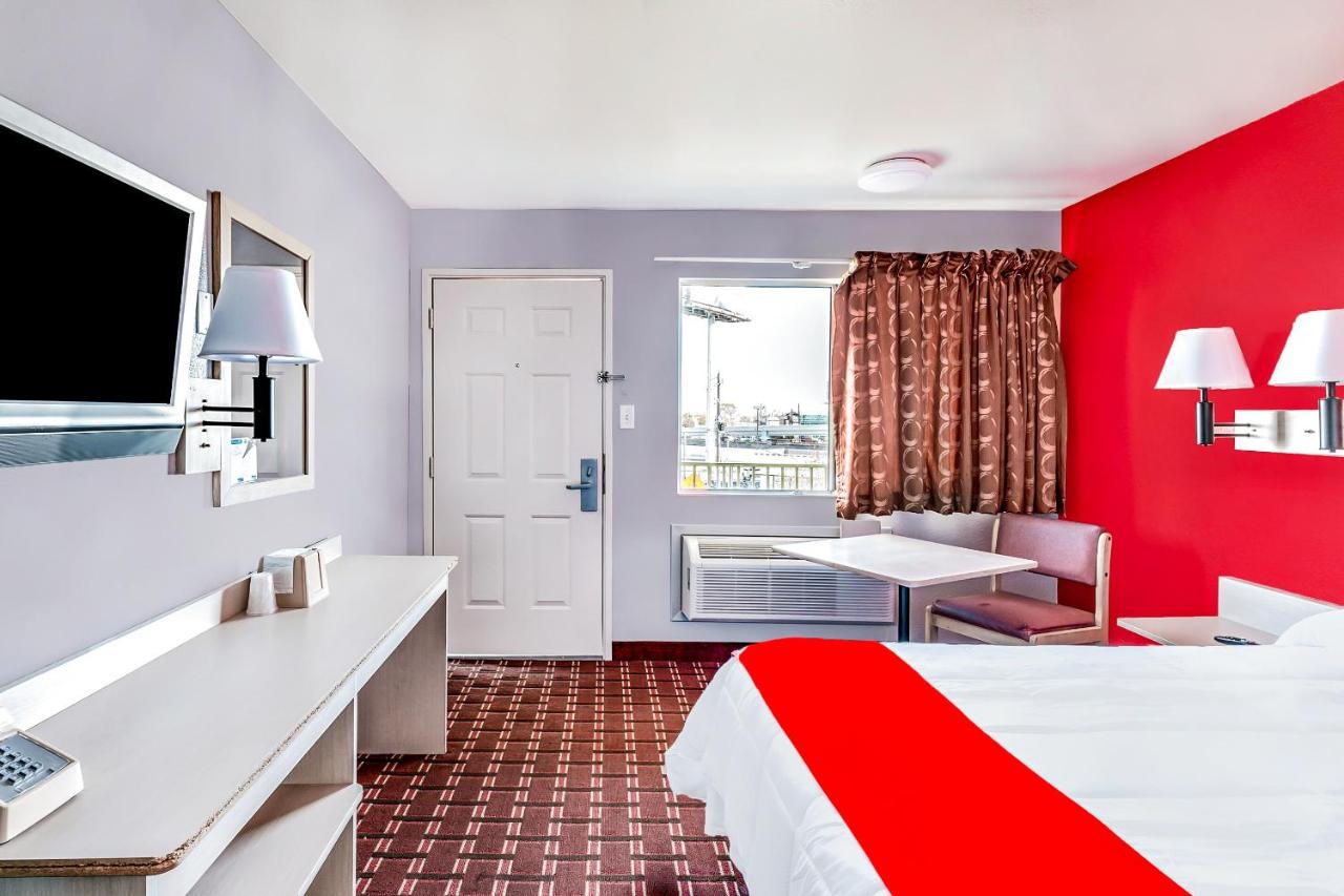 | OYO Hotel Houston Southwest I-69