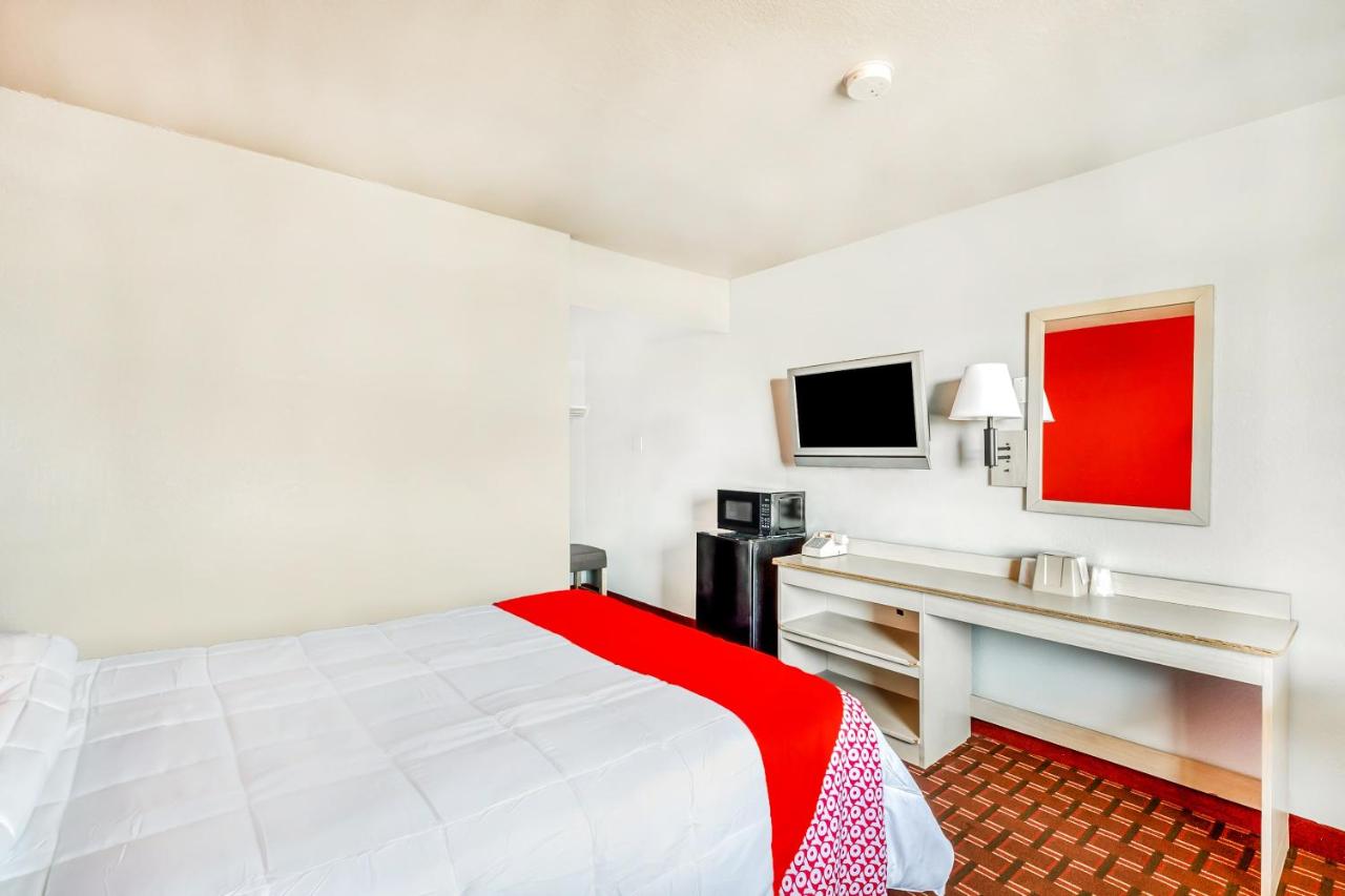 | OYO Hotel Houston Southwest I-69