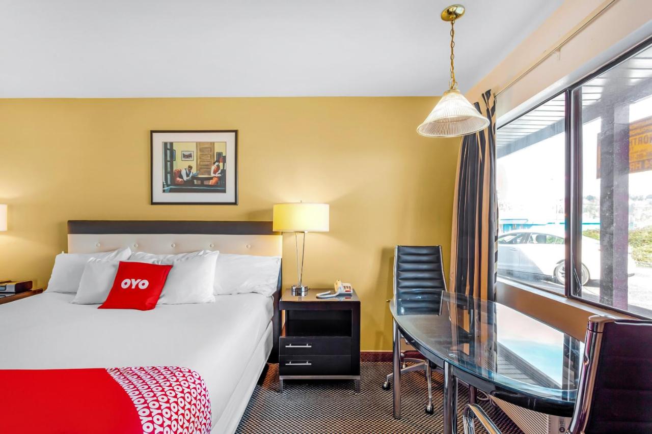 | Arlington Motor Inn