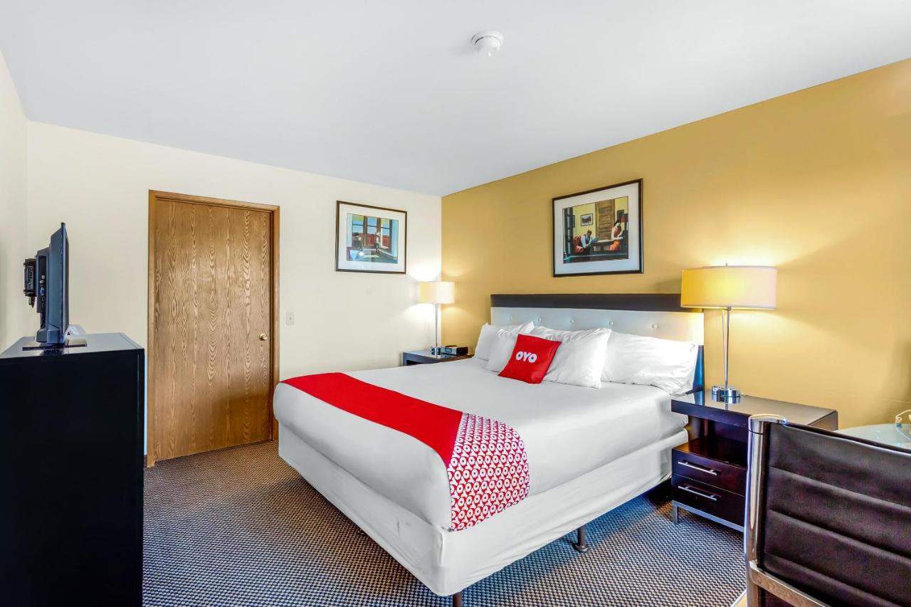 | Arlington Motor Inn