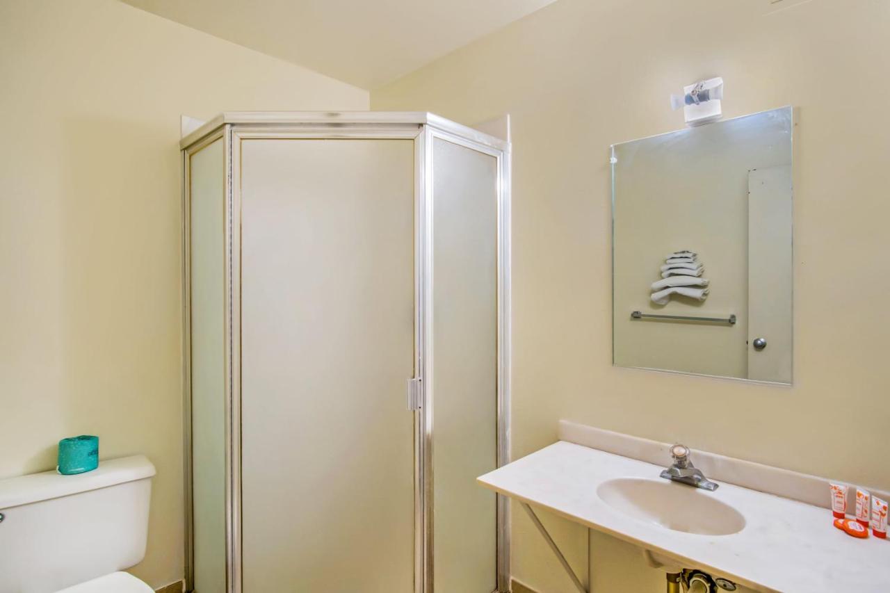  | OYO Hotel Oklahoma City Northeast