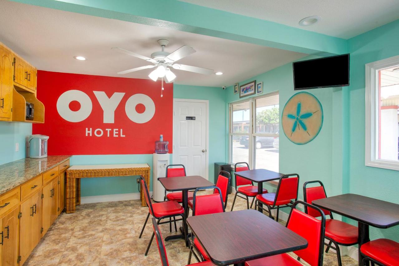 | OYO Hotel Padre Island Corpus Christi