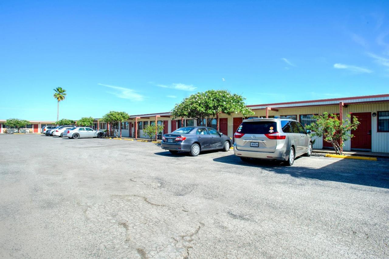 | OYO Hotel Padre Island Corpus Christi