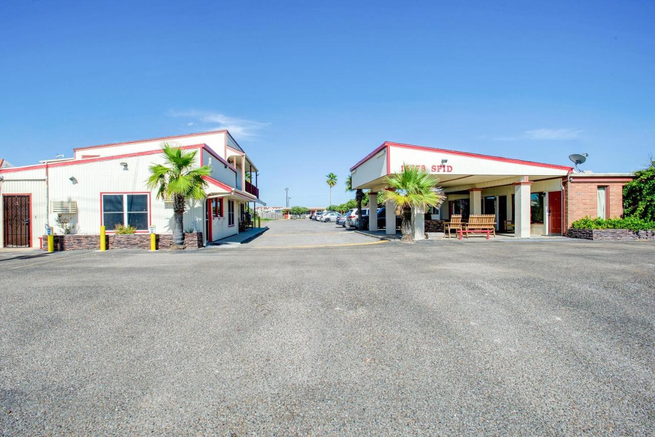 | OYO Hotel Padre Island Corpus Christi