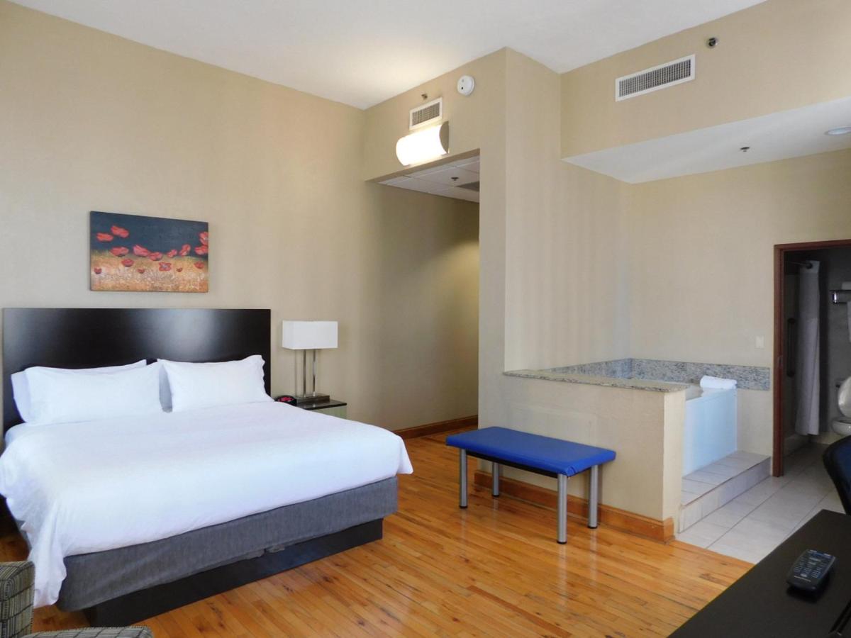 Feature King Room - Non-Smoking at Holiday Inn Express Cleveland Downtown, an IHG Hotel
