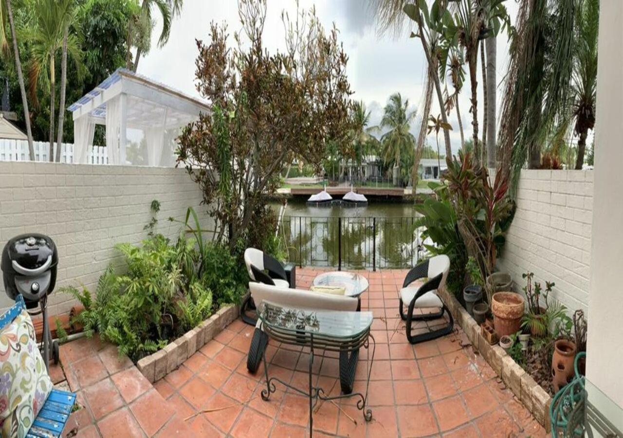  | Villa Dartall - Beautiful ocean access by canal