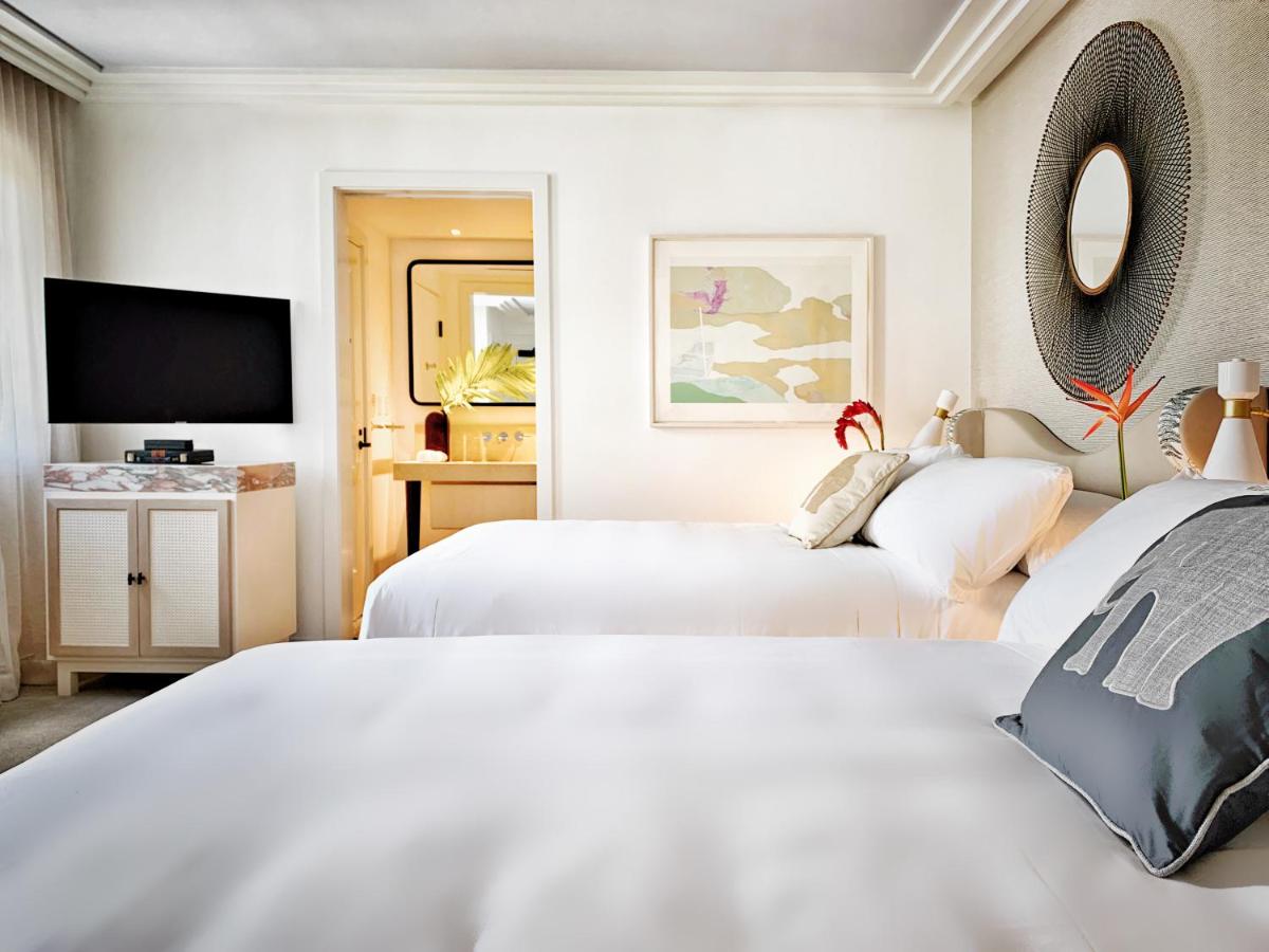 Standard Queen Room with Two Queen Beds at White Elephant Palm Beach