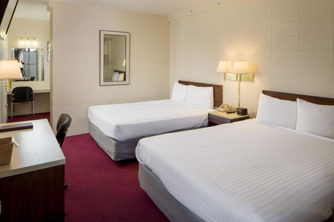 | Finlen Hotel and Motor Inn