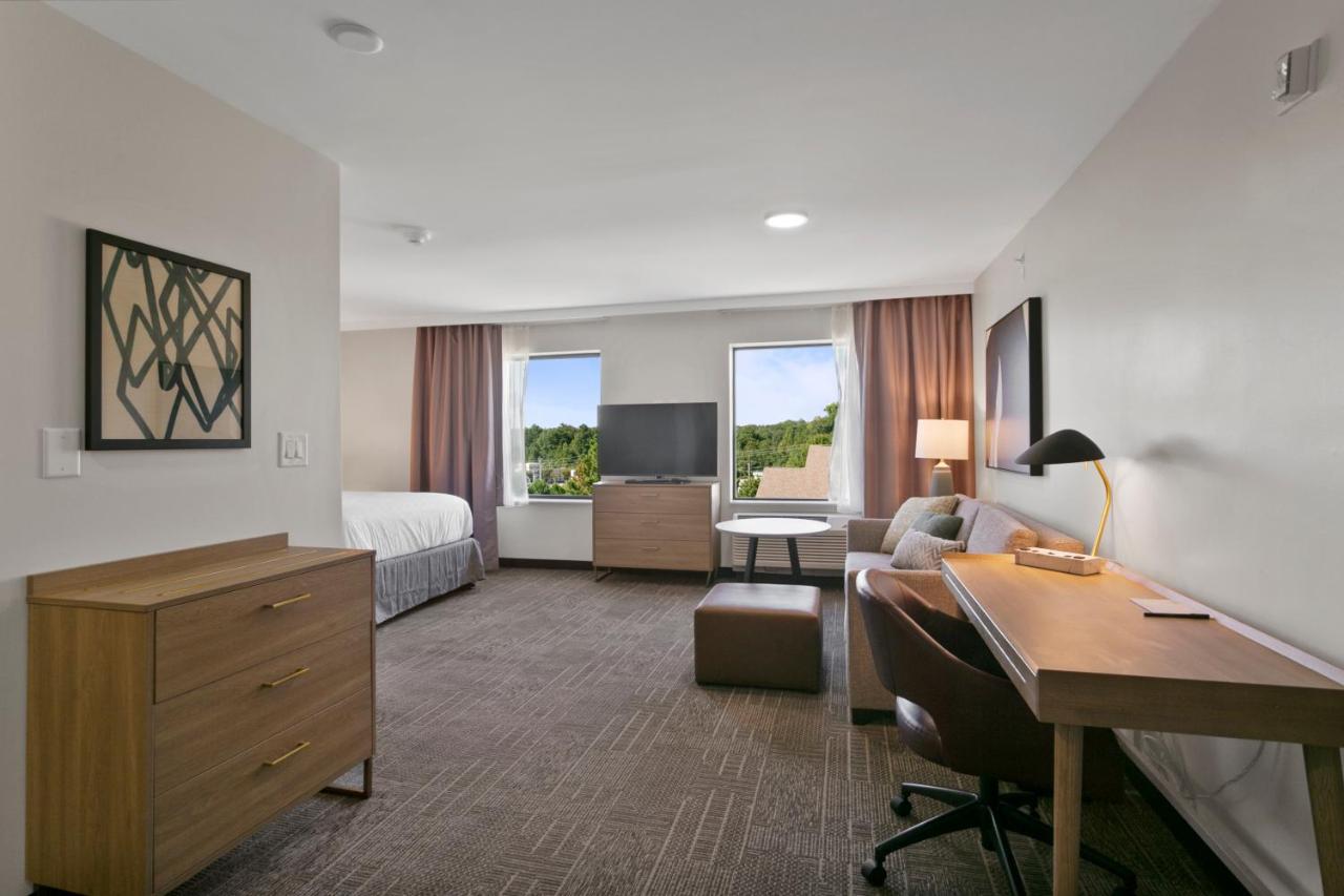 King Studio Suite - Non-Smoking at Staybridge Suites Atlanta Ne - Duluth by IHG