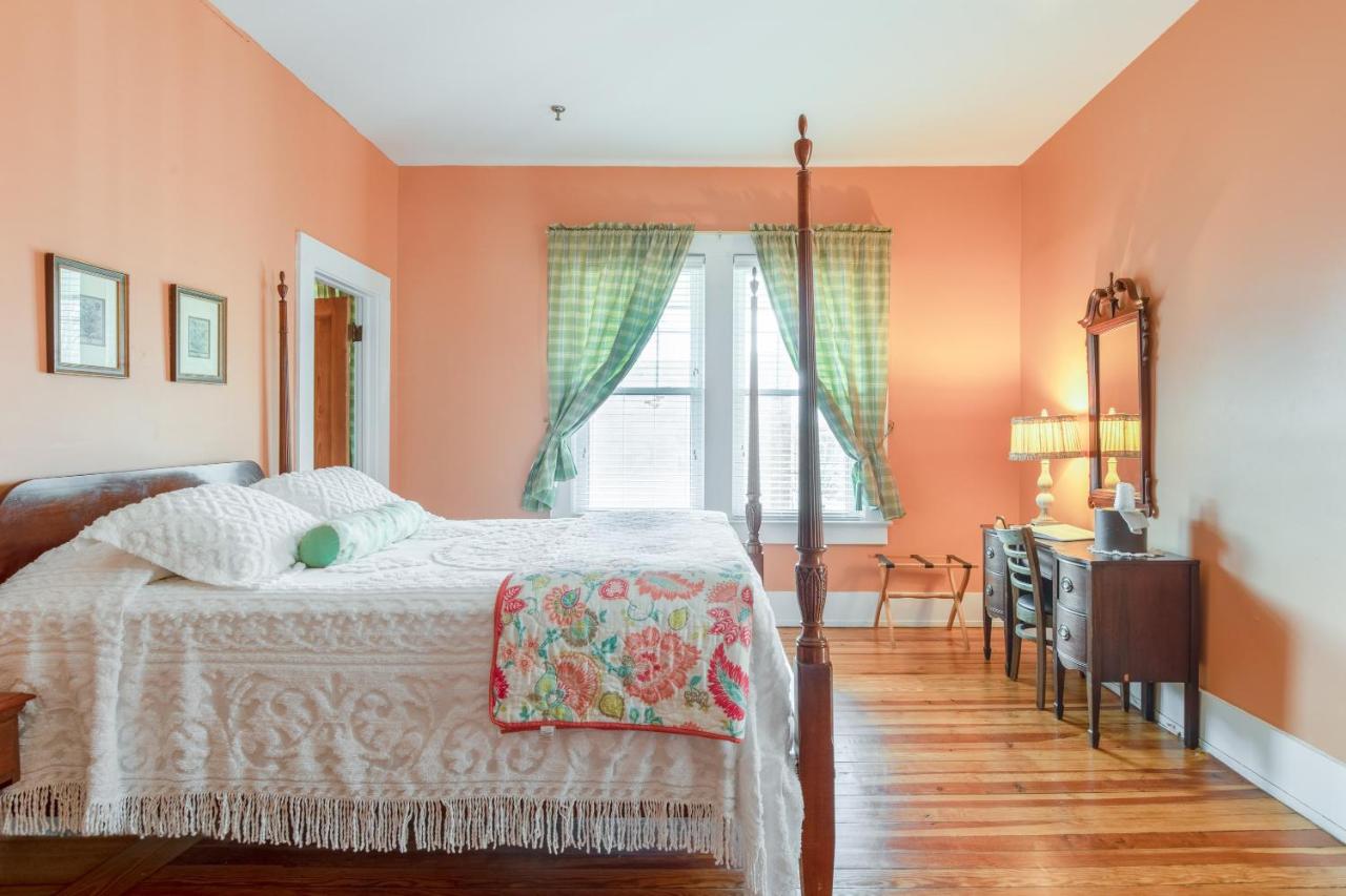 | The Belmont Inn by OYO