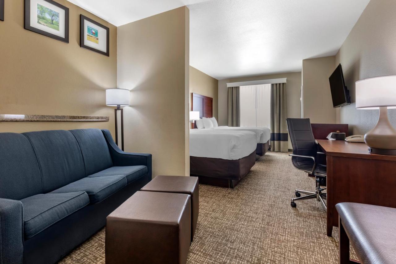 Queen Suite with Two Queen Beds - Non-Smoking at Comfort Suites Waco North - Near University Area