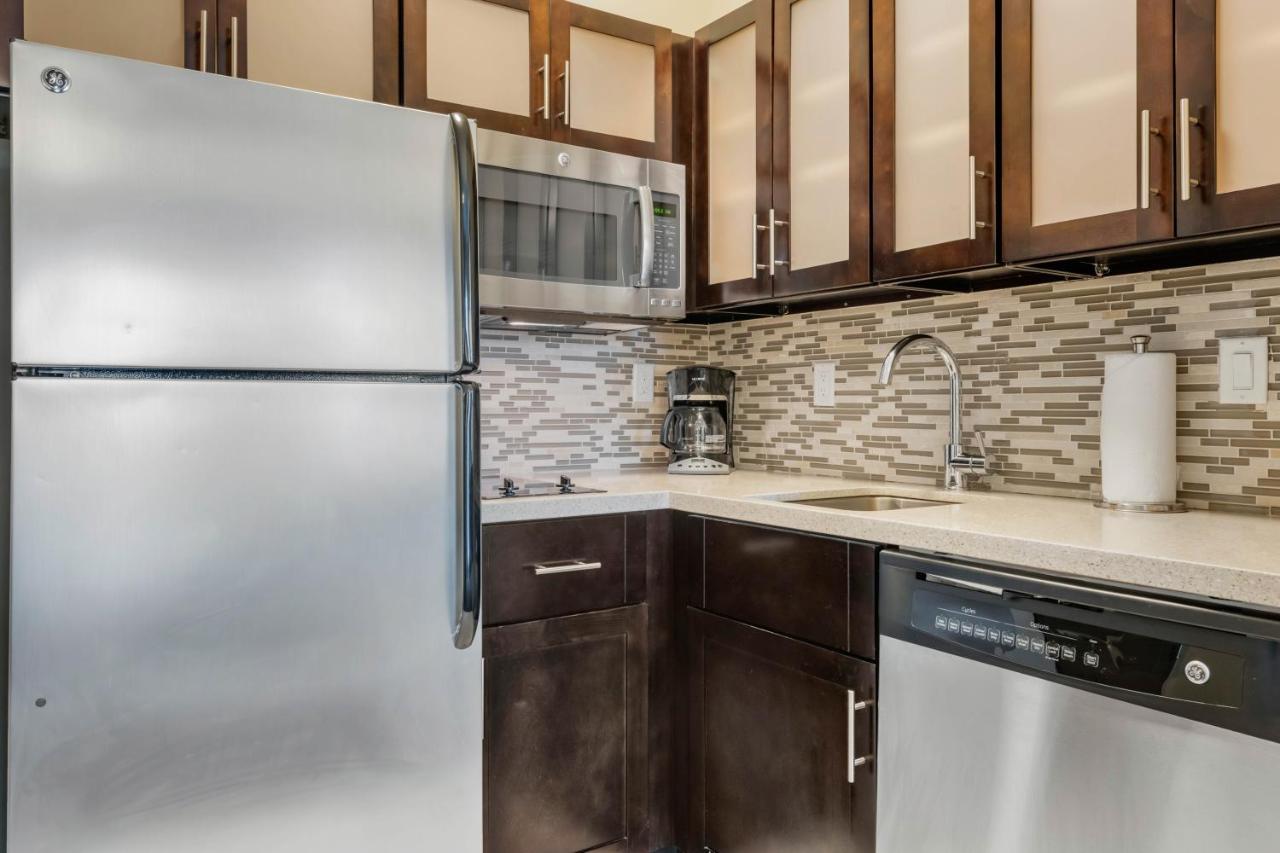 One-Bedroom Suite at Staybridge Suites St. Petersburg Downtown by IHG