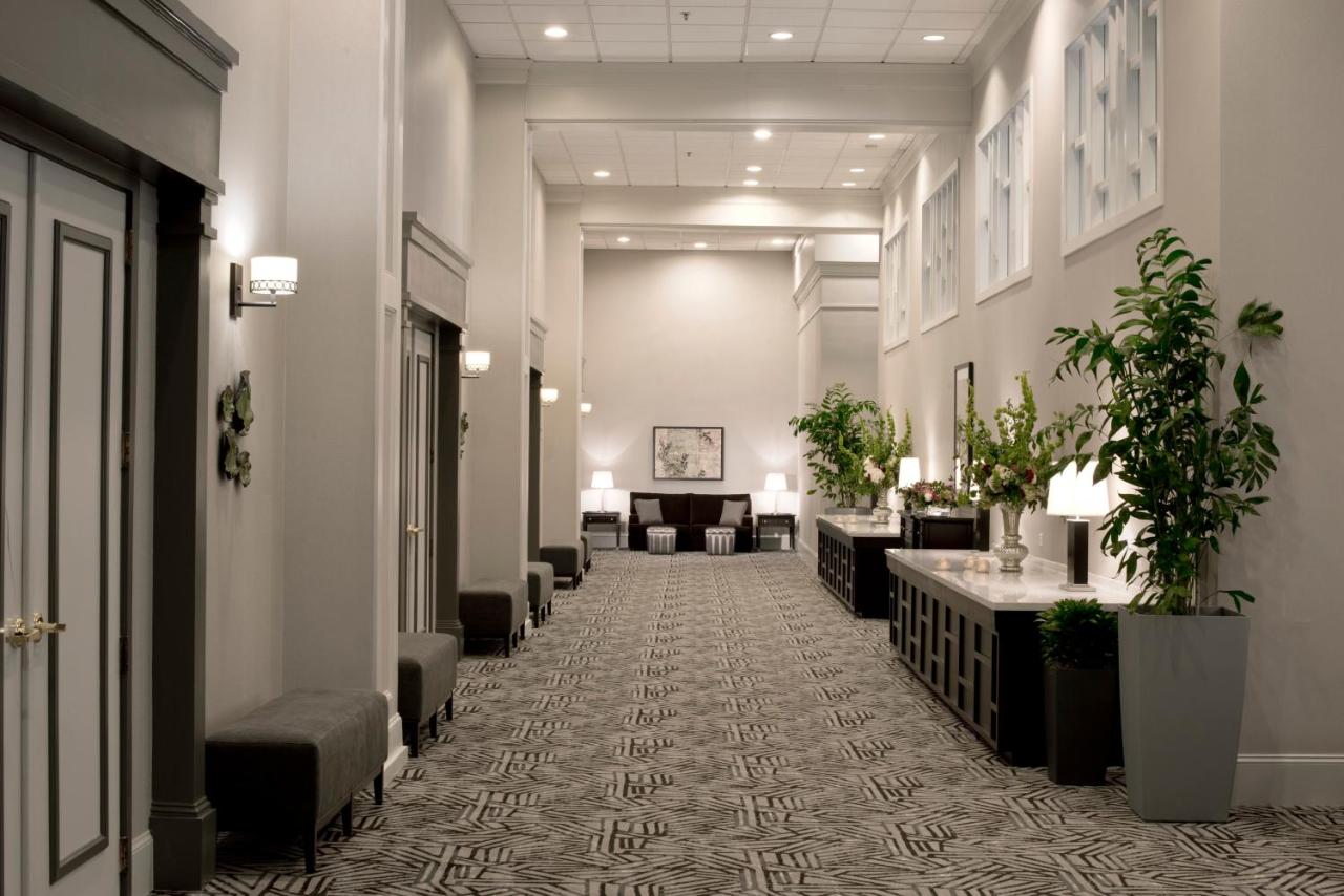 | Crowne Plaza Greenville, an IHG Hotel