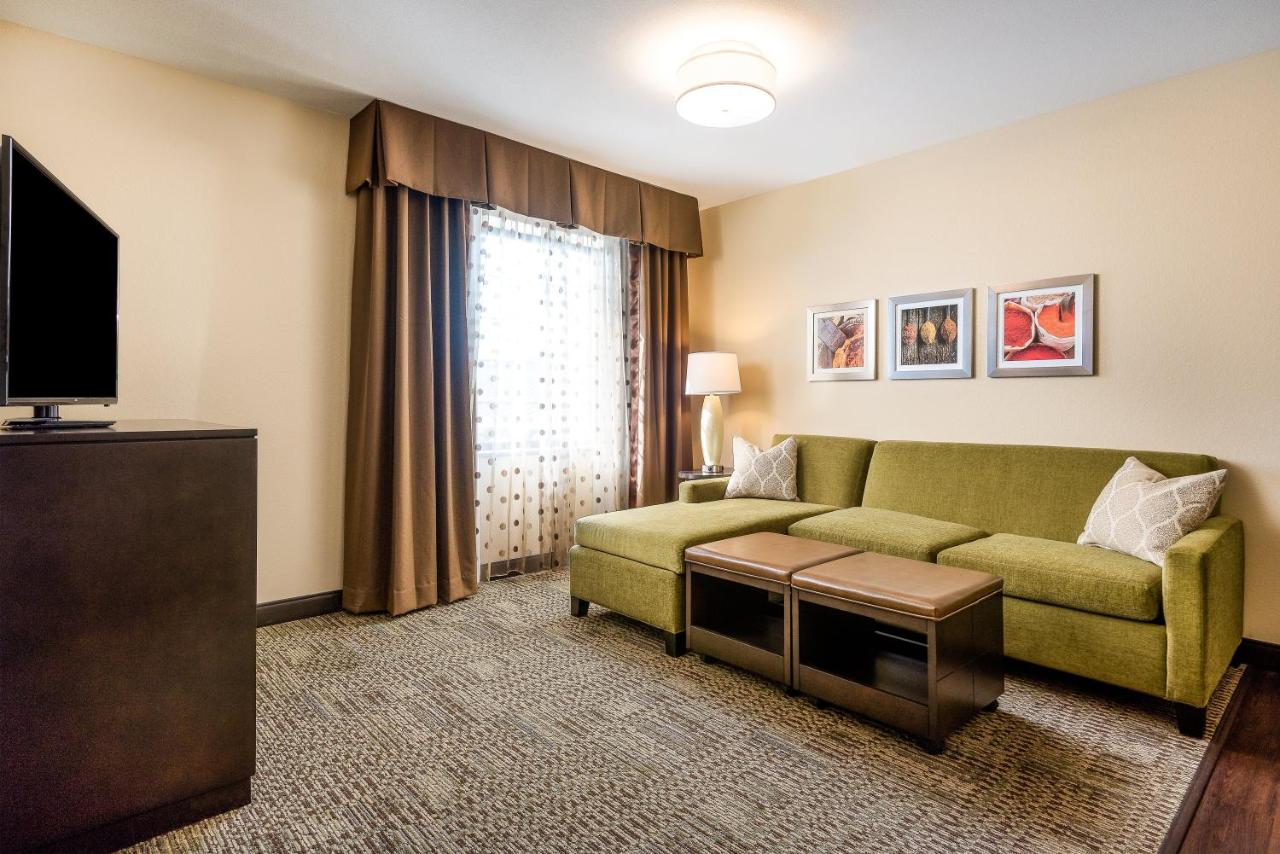  | Staybridge Suites Eau Claire - Altoona, an IHG Hotel