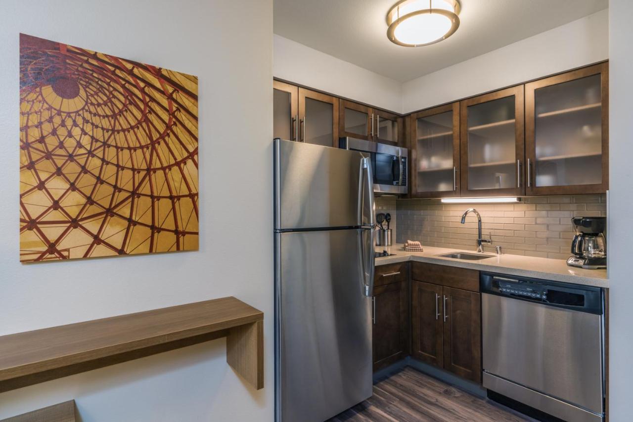Studio Queen Suite with Tub - Non-Smoking at Staybridge Suites Anchorage by IHG
