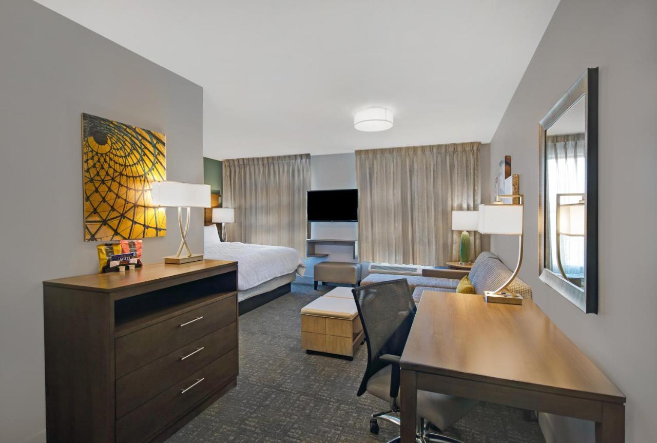 King Studio Suite - Non-Smoking at Staybridge Suites Sterling Heights - Detroit by IHG