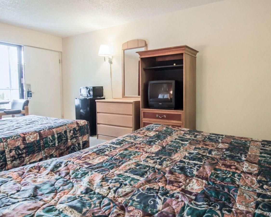 | Main Gate Kissimmee Formally Road Way Inn