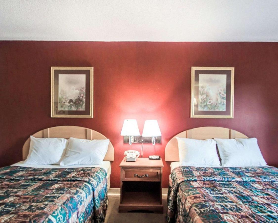 | Main Gate Kissimmee Formally Road Way Inn