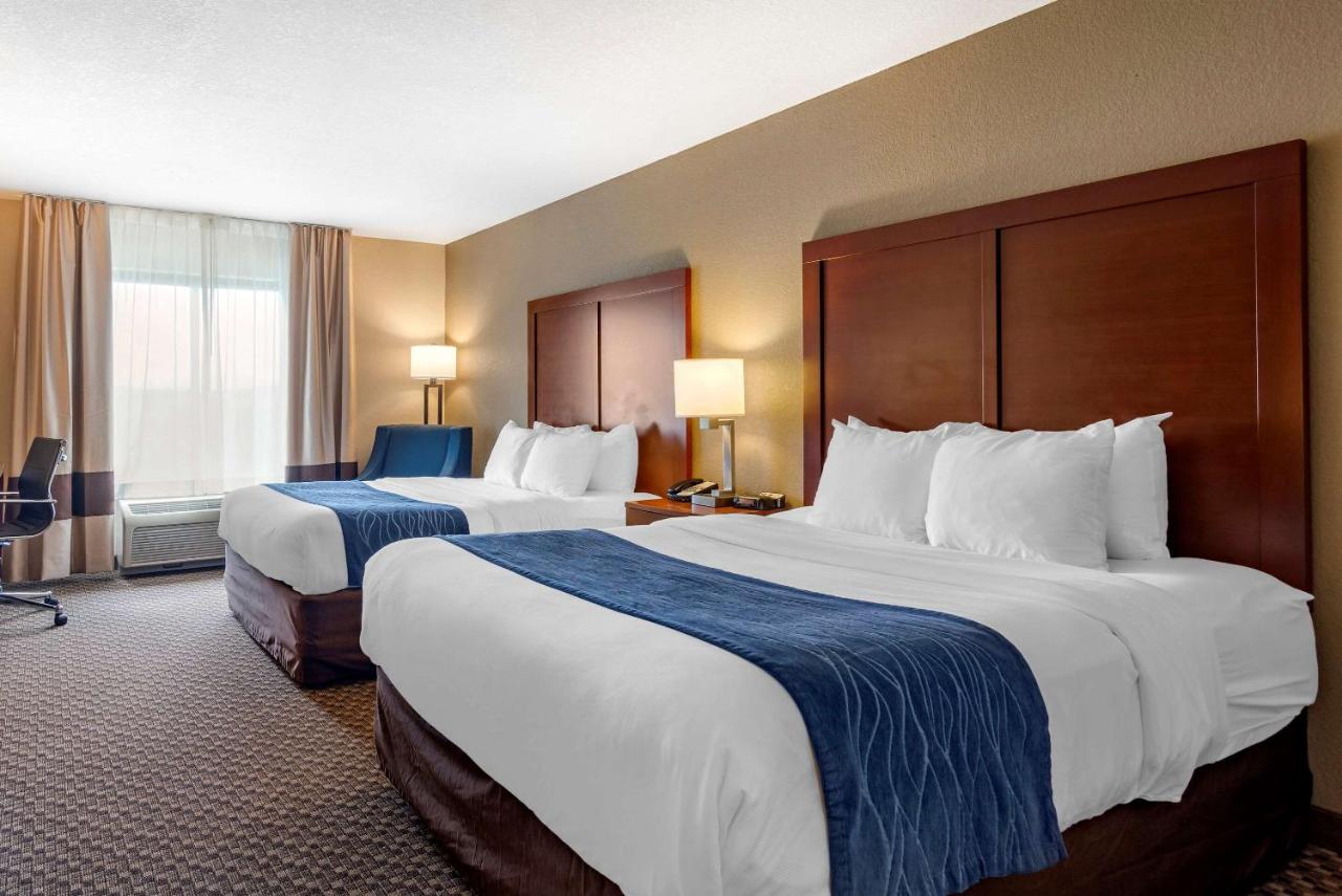 | Comfort Inn & Suites Blue Ridge