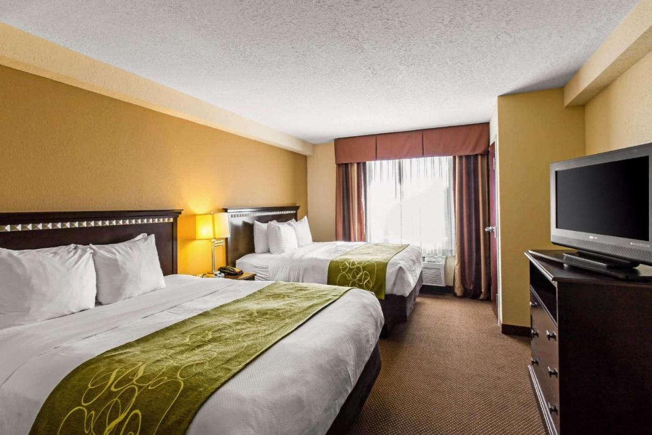 Queen Suite with Two Queen Beds - Non-Smoking at Comfort Suites Forsyth near I-75