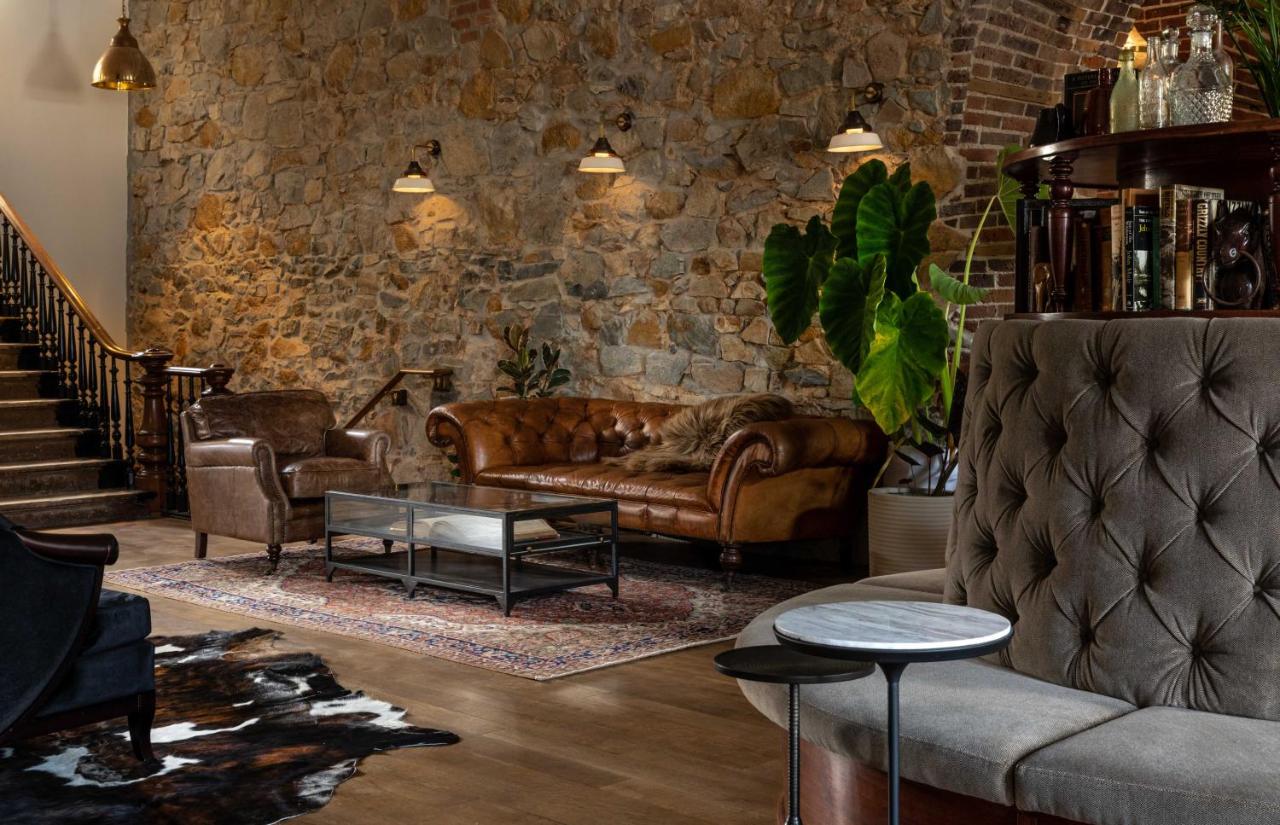 | The Holbrooke Hotel