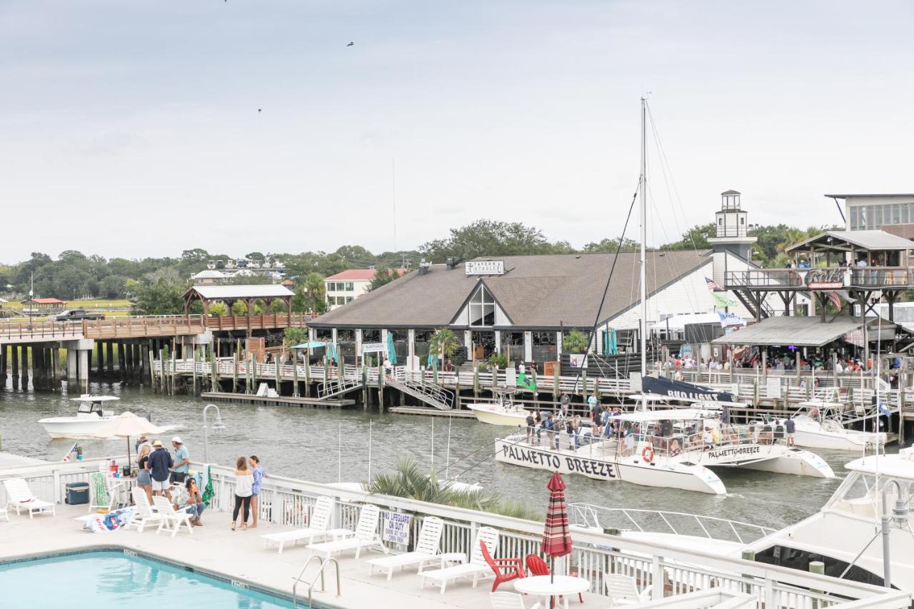 | Shem Creek Inn