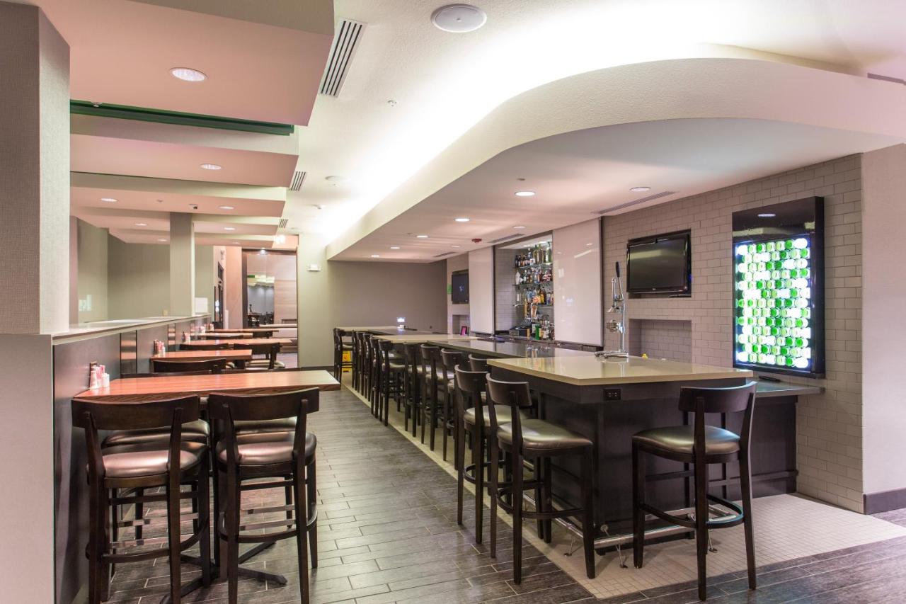  | Holiday Inn Texarkana Arkansas Convention Center, an IHG Hotel