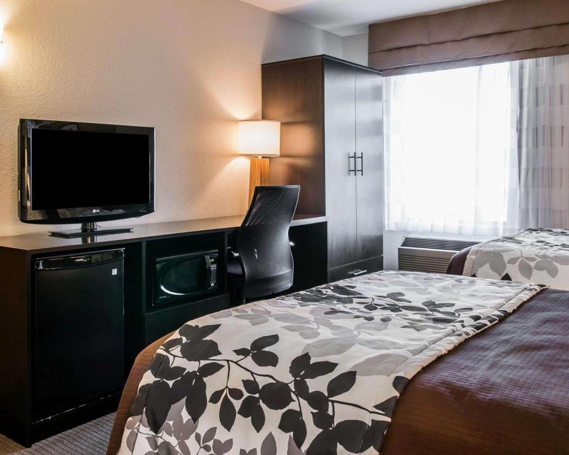 Double Room with Two Double Beds - Non-Smoking at Sleep Inn Midland - Bay City West