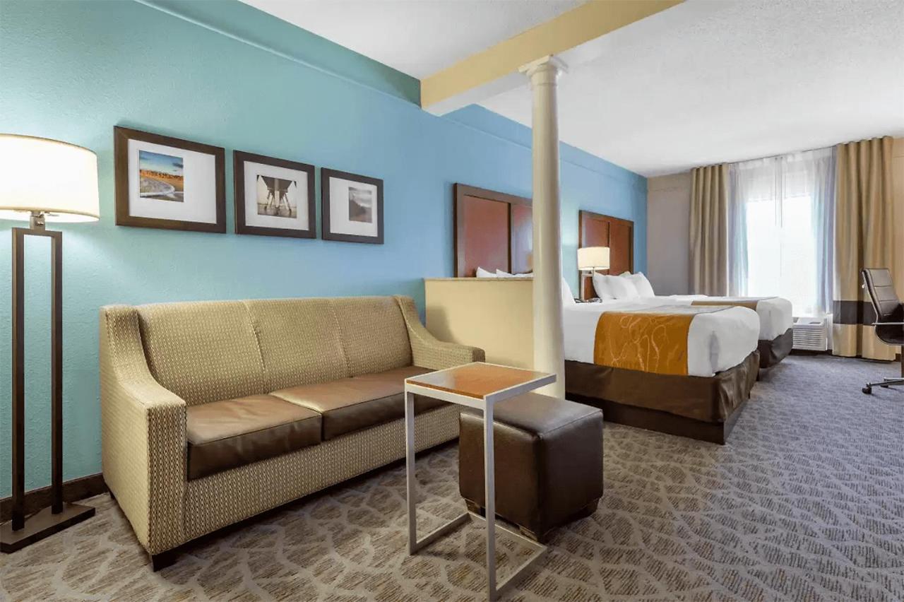 Queen Suite with Two Queen Beds - Non-Smoking at Comfort Suites Southport - Oak Island