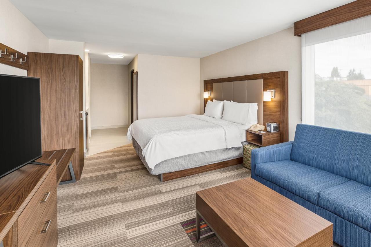  | Holiday Inn Express Hotel & Suites Tacoma, an IHG Hotel