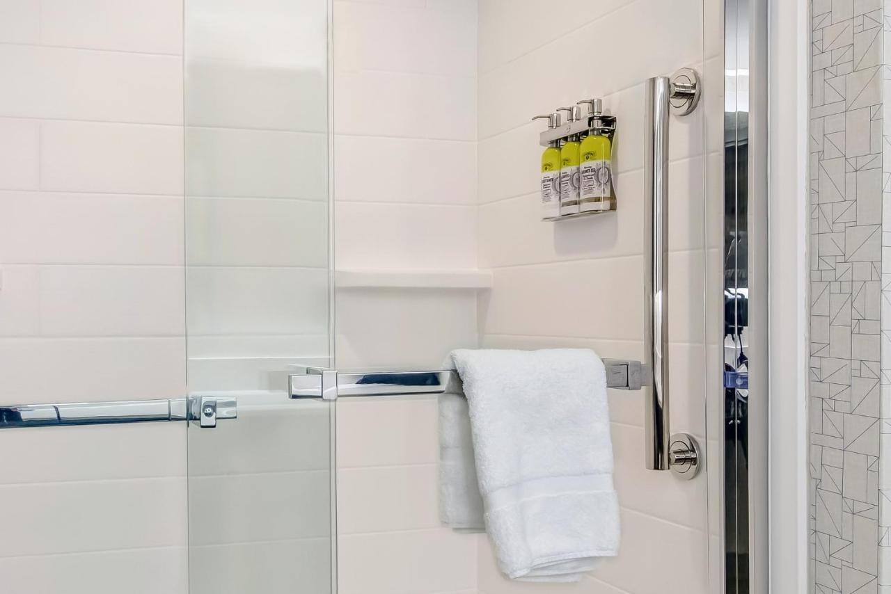  | Holiday Inn Express & Suites Longview North, an IHG Hotel