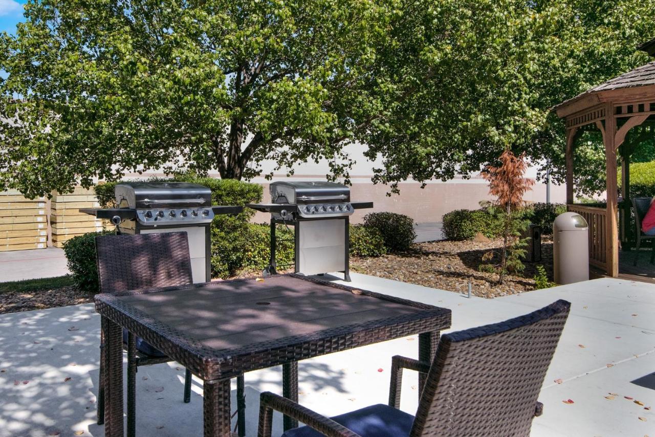  | Holiday Inn Express & Suites Longview North, an IHG Hotel