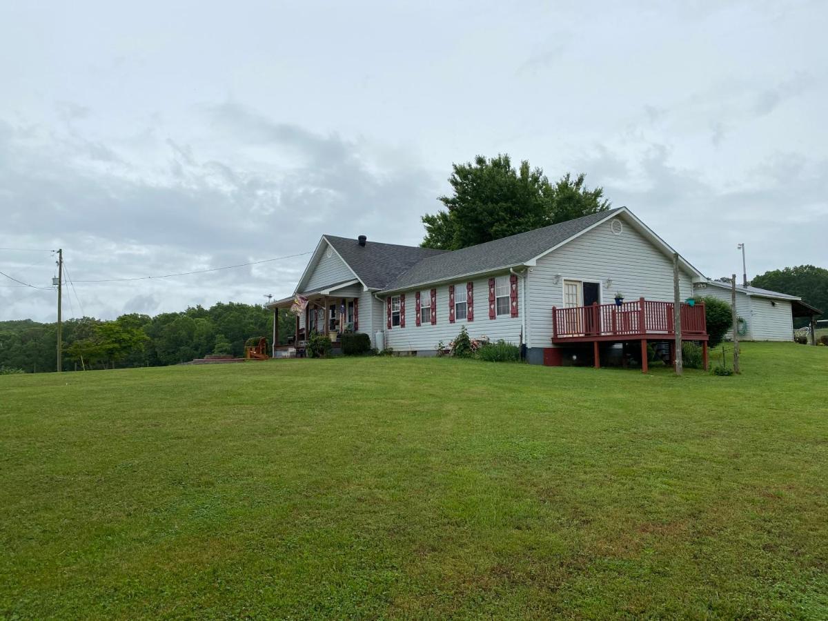 | Wolf Creek Farm B&B and Motorcycle Manor at Wolf Creek Farm