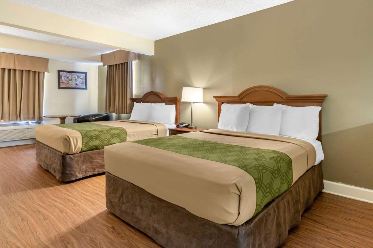 | Econo Lodge Inn & Suites Lugoff