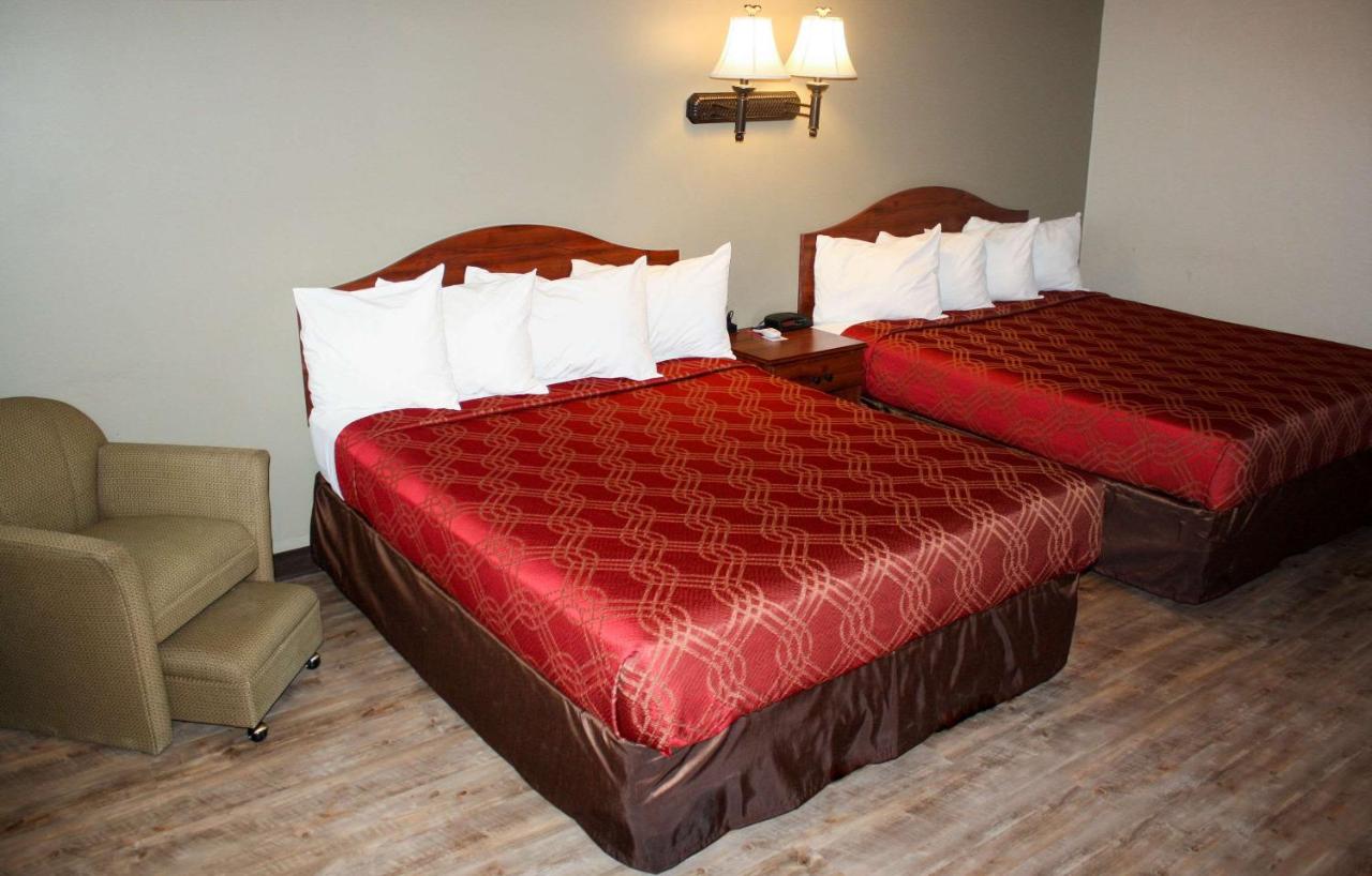 | Econo Lodge Salina Scenic Route 89 & I-70